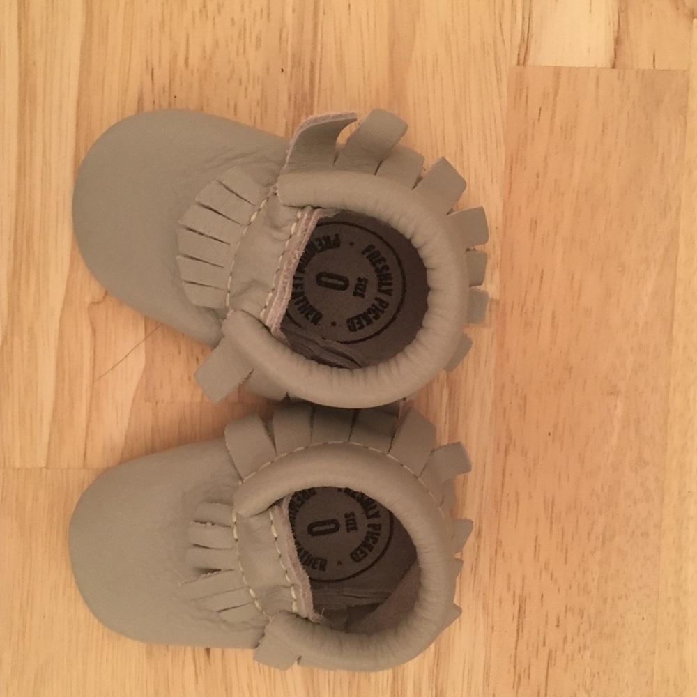 Newborn Freshly Picked moccasins